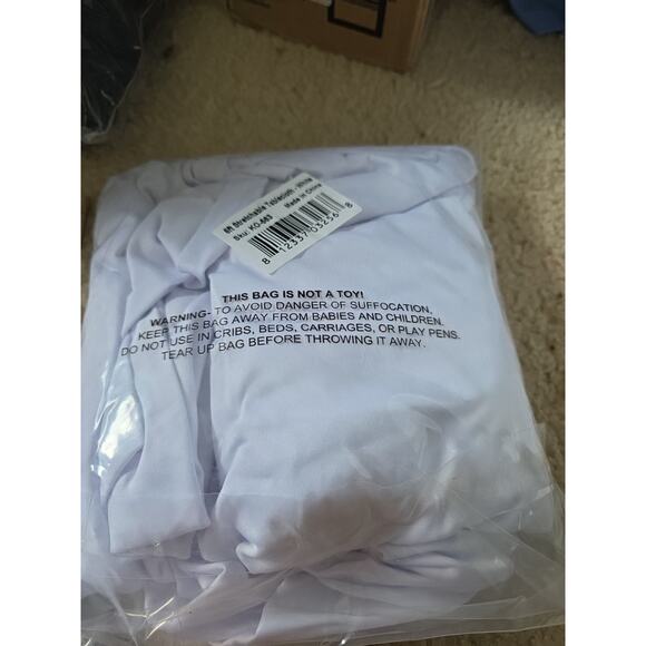 6Ft Stretch White Spandex Table Cloth for Standard Folding Tables 3 Pack - Picture 3 of 3